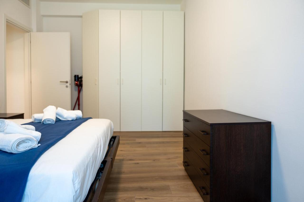 15Min Metro Duomo - Rho Fiera - Skyscraper Kitchen Apartment Милано Екстериор снимка